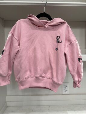 Abercrombie kids size 5/6 pink hoodie with a cat design.  Like new
